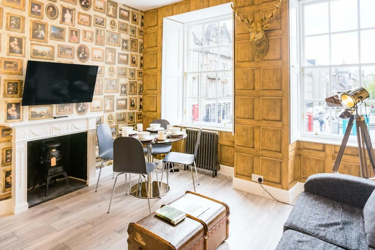West Bow - Magical Harry Potter-Inspired Flat Near Edinburgh Castle Apartment United Kingdom